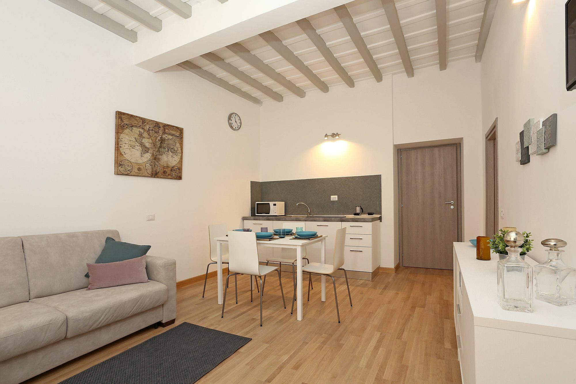Belsiana 7 Central Рим Екстериор снимка