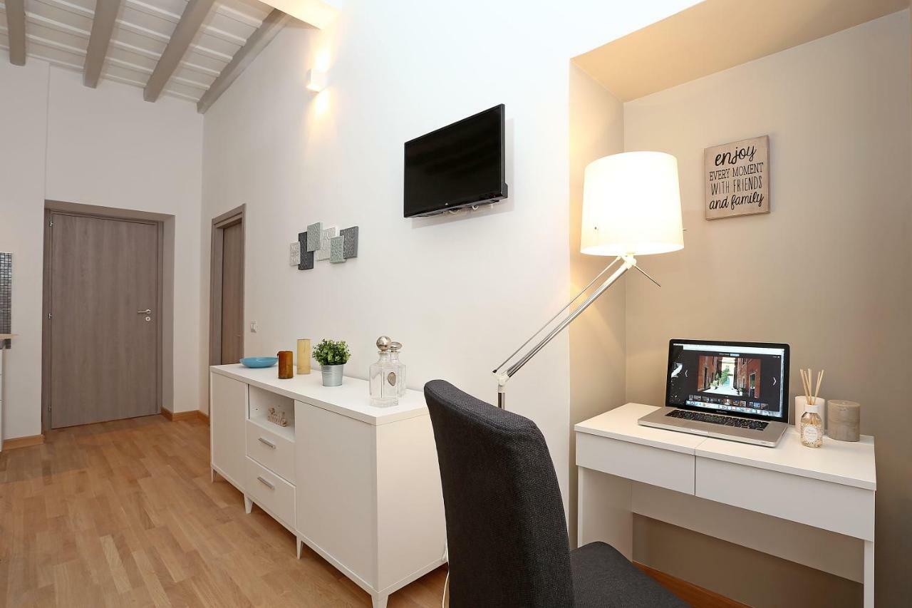 Belsiana 7 Central Рим Екстериор снимка