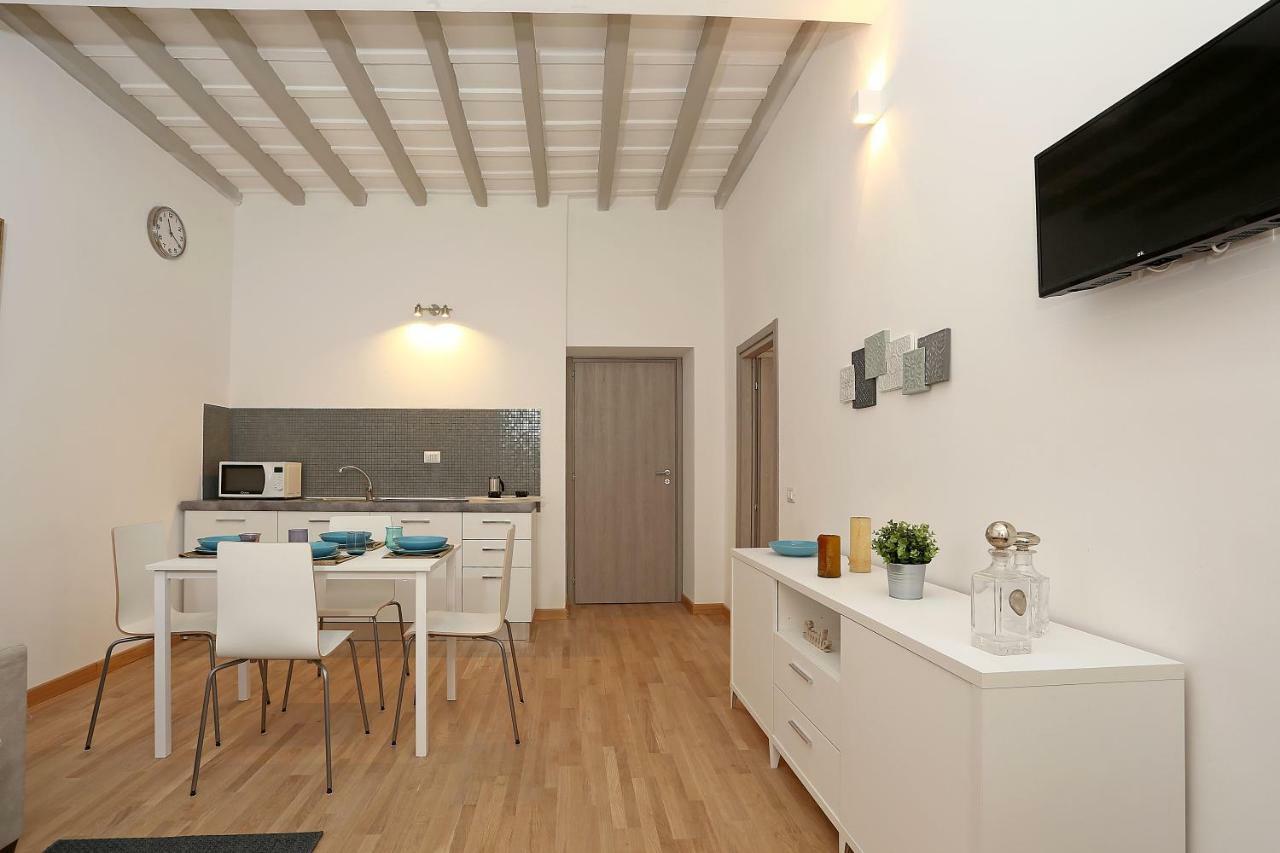 Belsiana 7 Central Рим Екстериор снимка